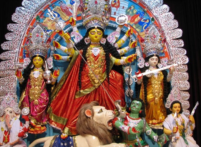 Visit These Best Places to Celebrate Durga Puja 2017 in USA