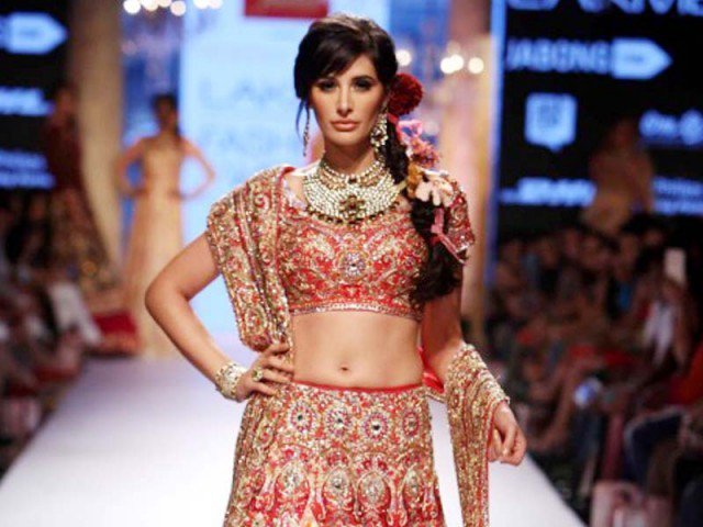 Lakme Fashion Week 2015 Redefines India’s Bridal Fashion Culture